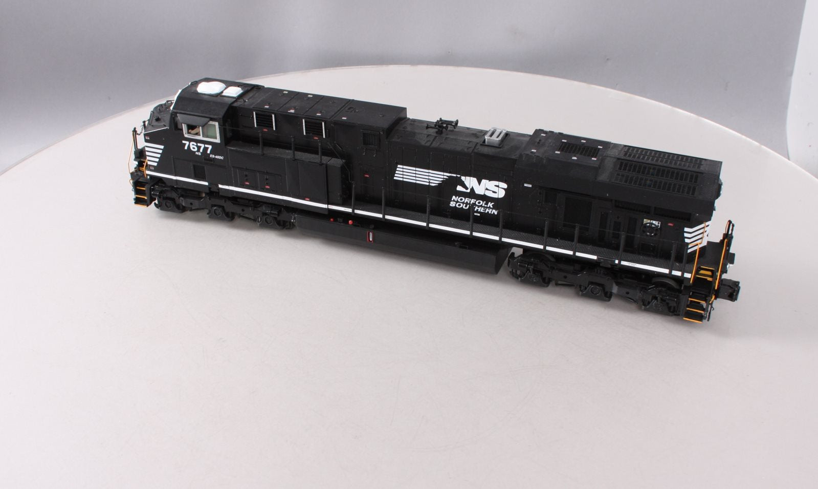 MTH 20-20917-1 Norfolk Southern ES44DC Diesel Engine with Proto-Sound 3.0 #7677