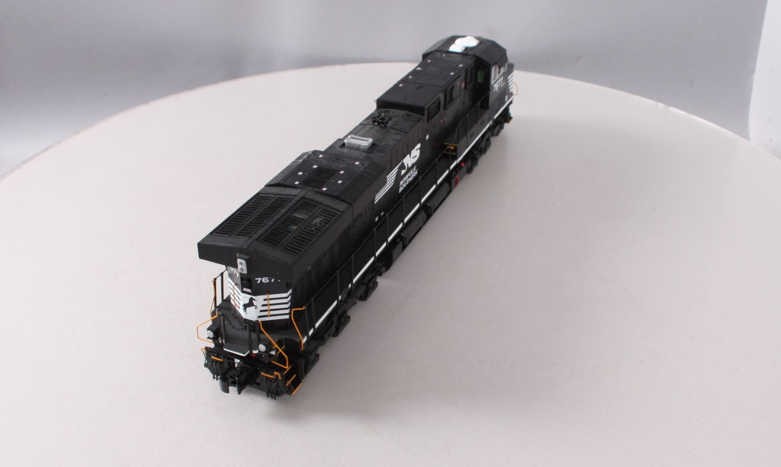 MTH 20-20917-1 Norfolk Southern ES44DC Diesel Engine with Proto-Sound 3.0 #7677