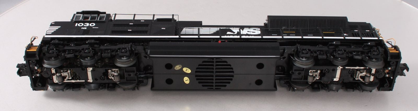 MTH 20-20515-1 Norfolk Southern SD70ACe Diesel Engine w/P-S 3 #1030 (Hi-Rail)