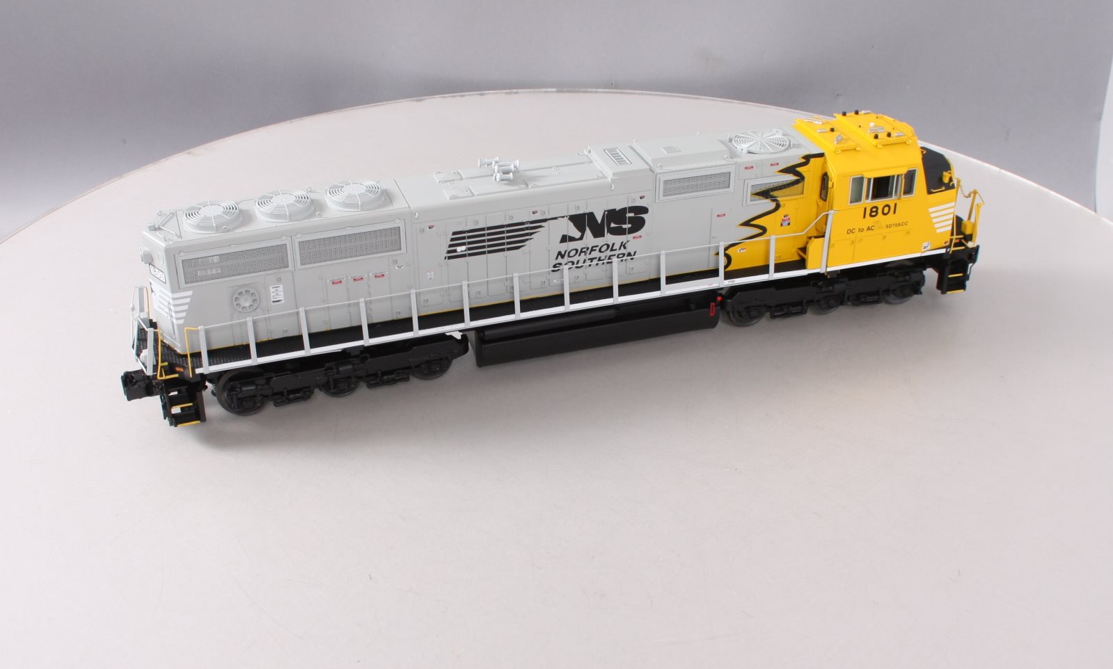 MTH 20-21194-1 Norfolk Southern SD70Mac Hi-Rail Wheels Diesel w/ P-S 3.0 #1801