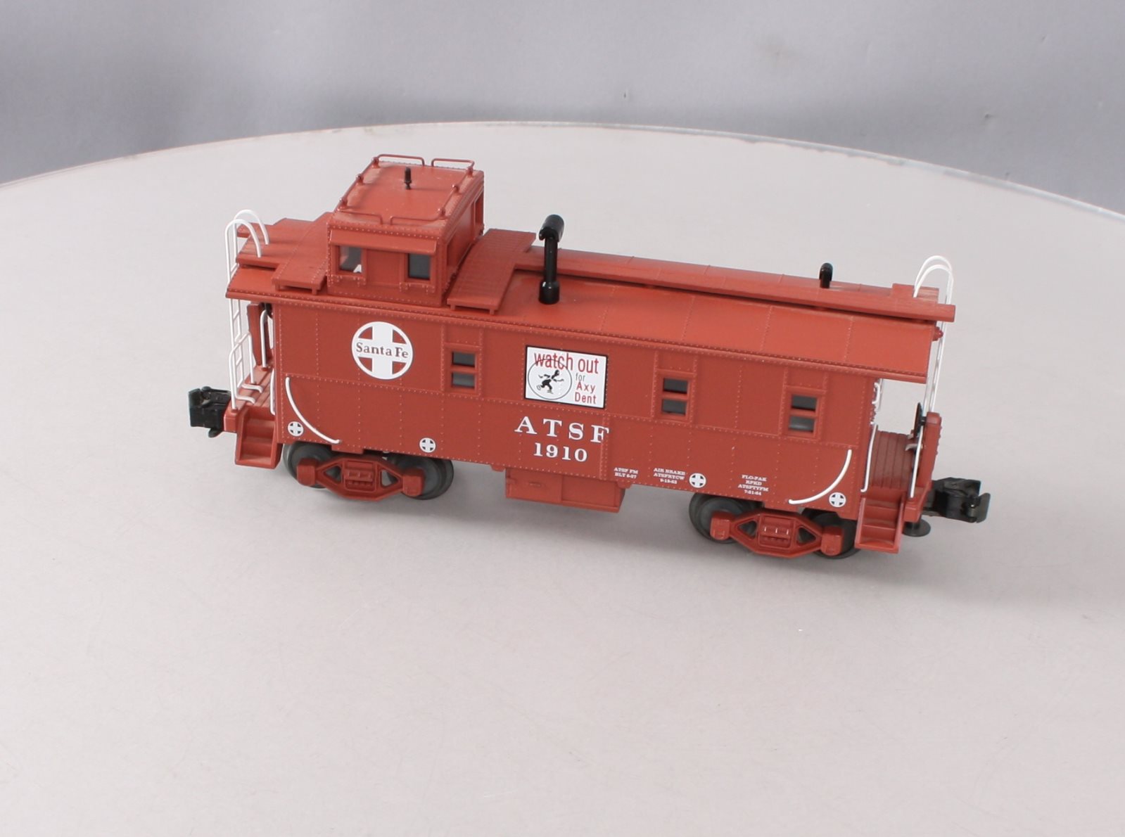 MTH 20-91031 O Gauge Santa Fe Extended Vision Caboose #1910 LN/Box