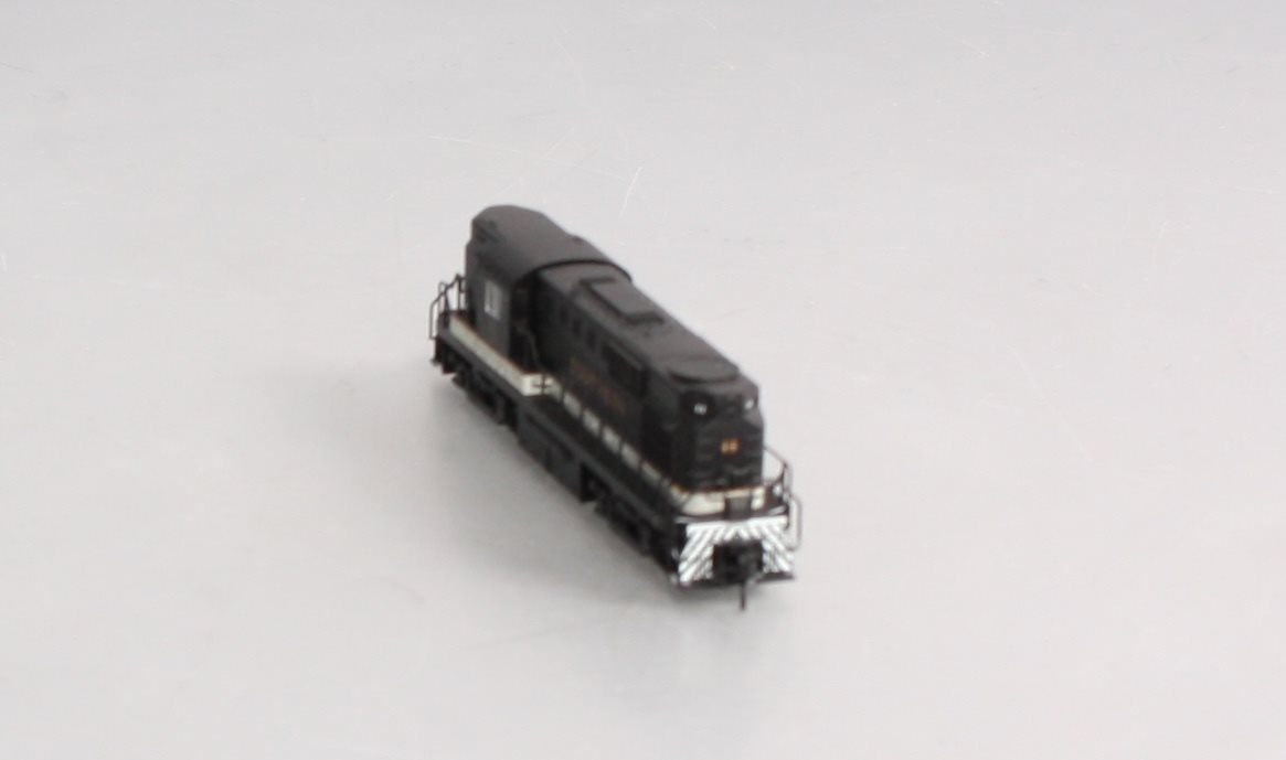 Atlas 42642 N Scale Southern RS-11 Diesel Locomotive #11