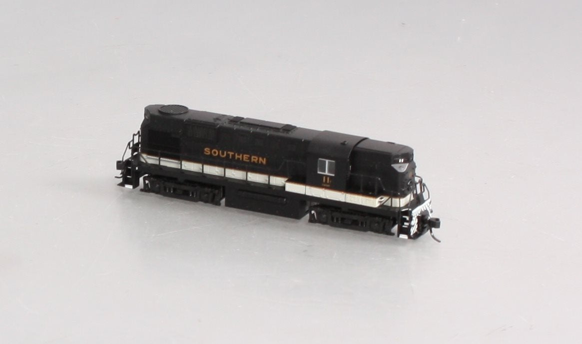 Atlas 42642 N Scale Southern RS-11 Diesel Locomotive #11