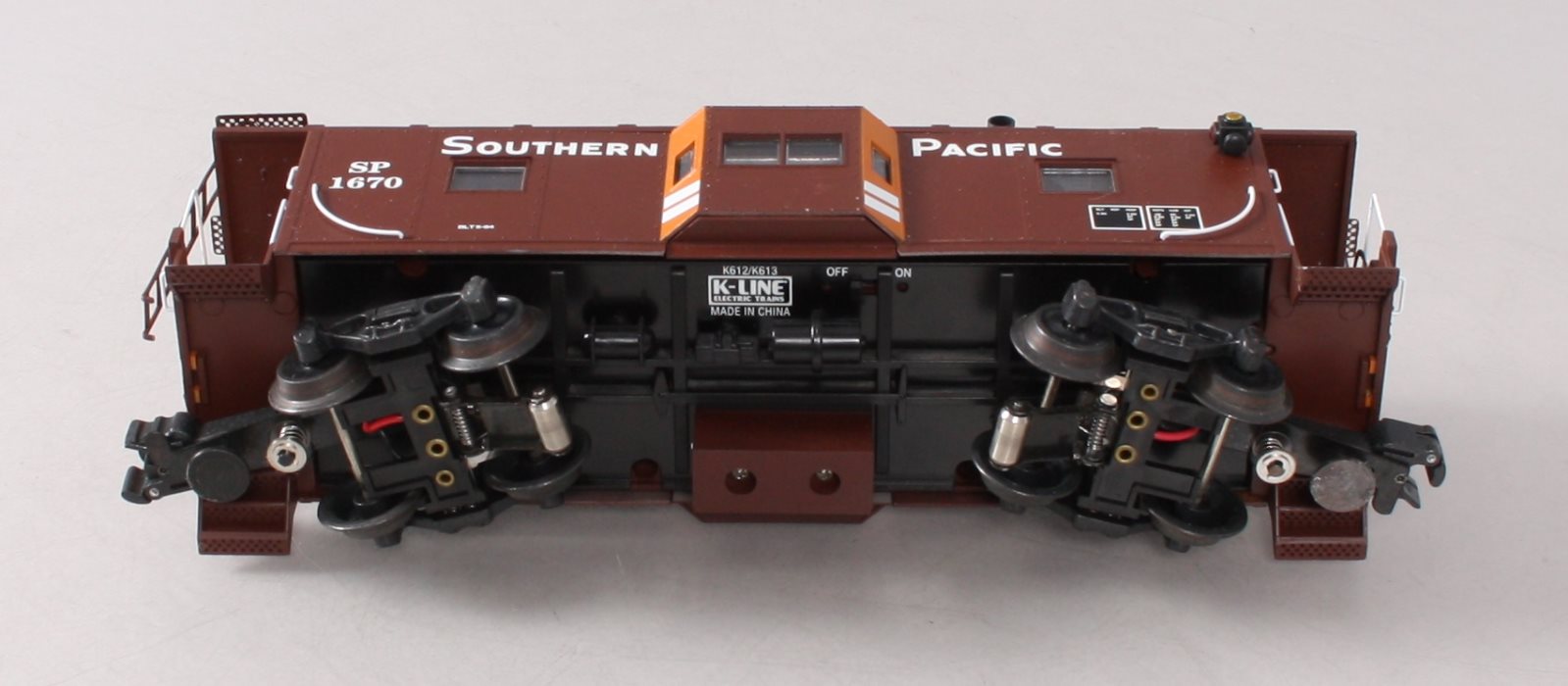 K-Line K612-2032 O Gauge Southern Pacific Bay Window Caboose #1670 NIB