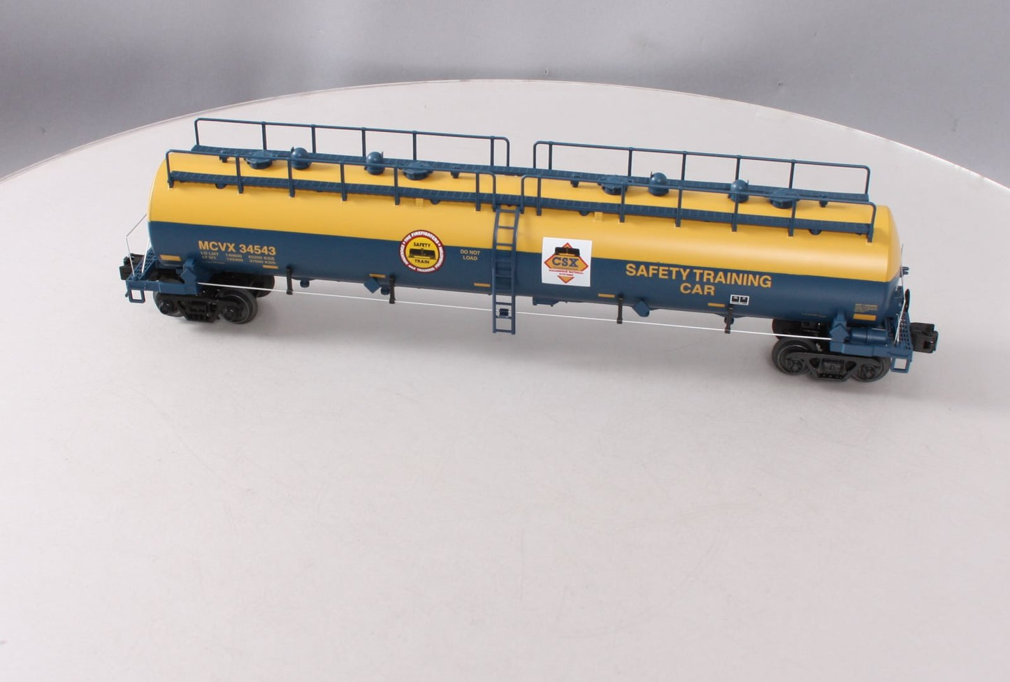 MTH 30-73451 O CSX 33,000 Gallon Tank Car #34543 LN/Box