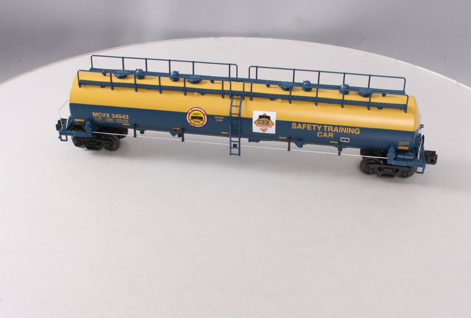 MTH 30-73451 O CSX 33,000 Gallon Tank Car #34543 LN/Box