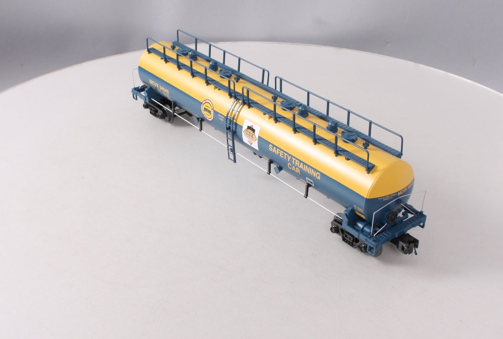 MTH 30-73451 O CSX 33,000 Gallon Tank Car #34543 LN/Box