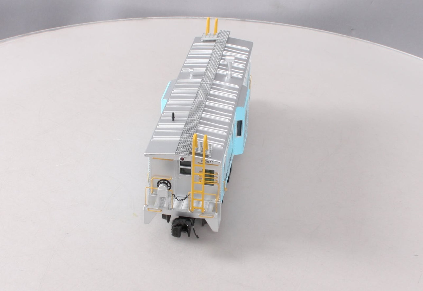 MTH 20-91432 O Gauge Chessie Bay Window Caboose NIB