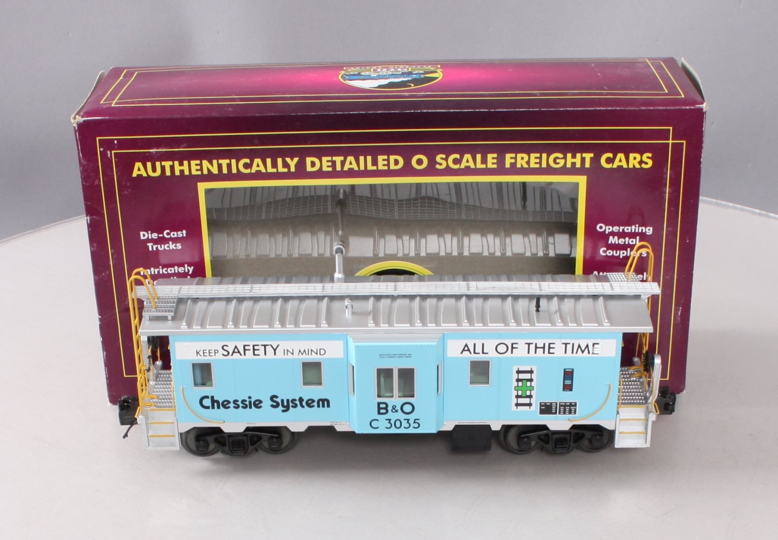 MTH 20-91432 O Gauge Chessie Bay Window Caboose NIB