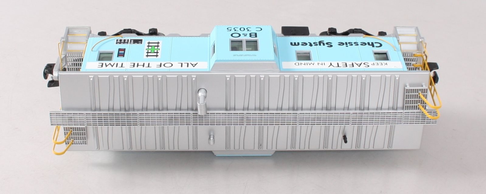 MTH 20-91432 O Gauge Chessie Bay Window Caboose NIB