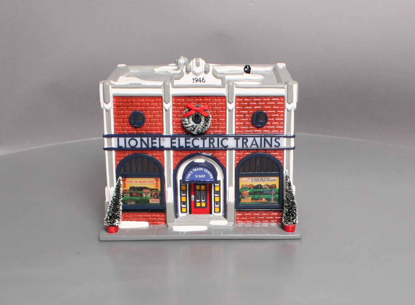 Dept 56 54947 The Original Snow Village Lionel Electric Train Shop NIB