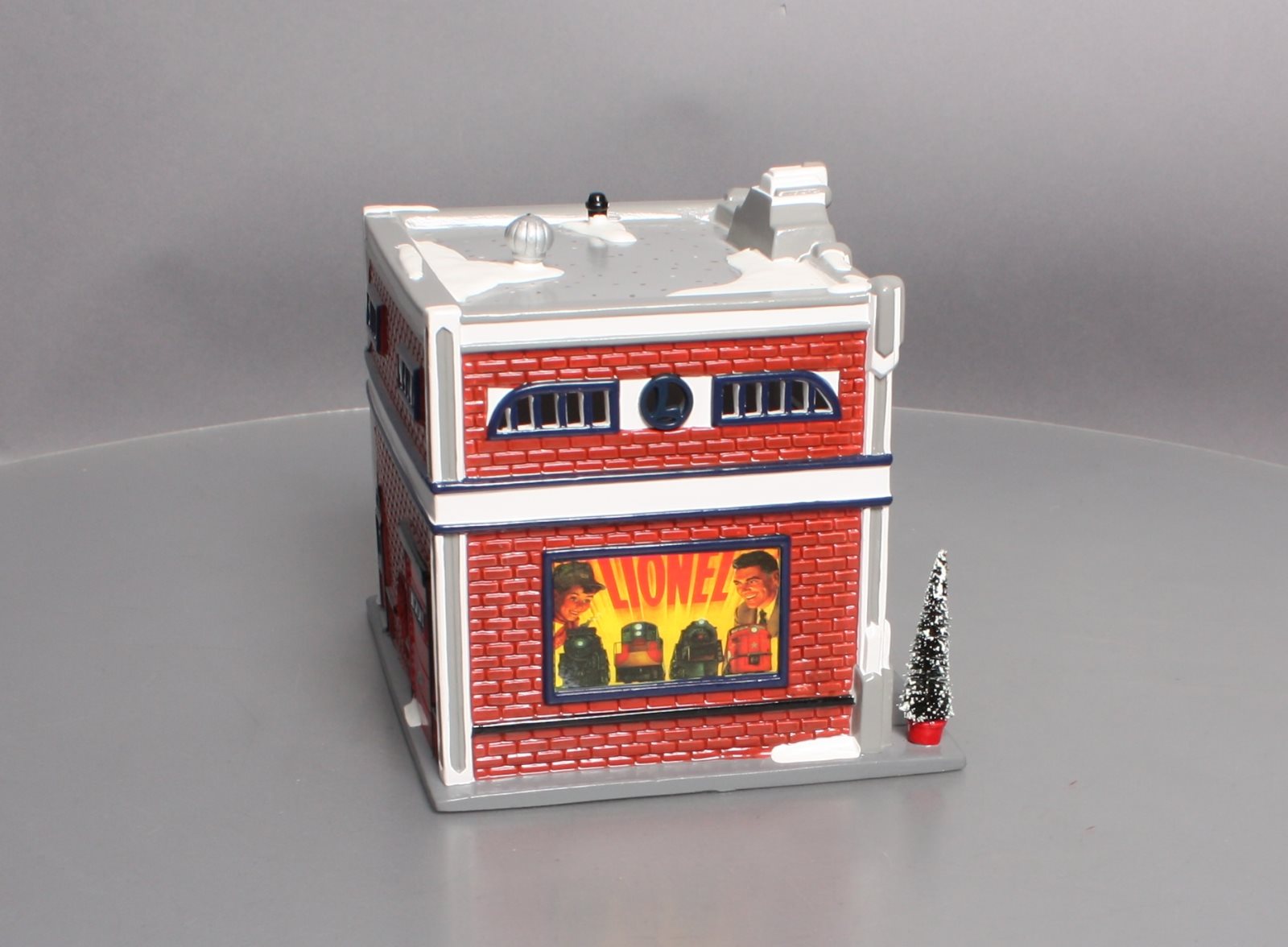 Dept 56 54947 The Original Snow Village Lionel Electric Train Shop NIB