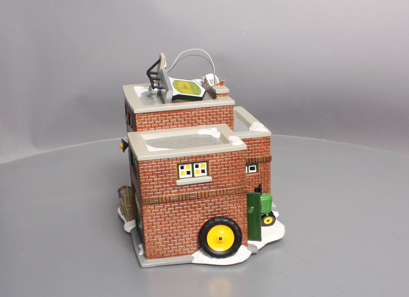 Dept 56 55052 The Original Snow Village Buck's County Abner's Implement Company LN