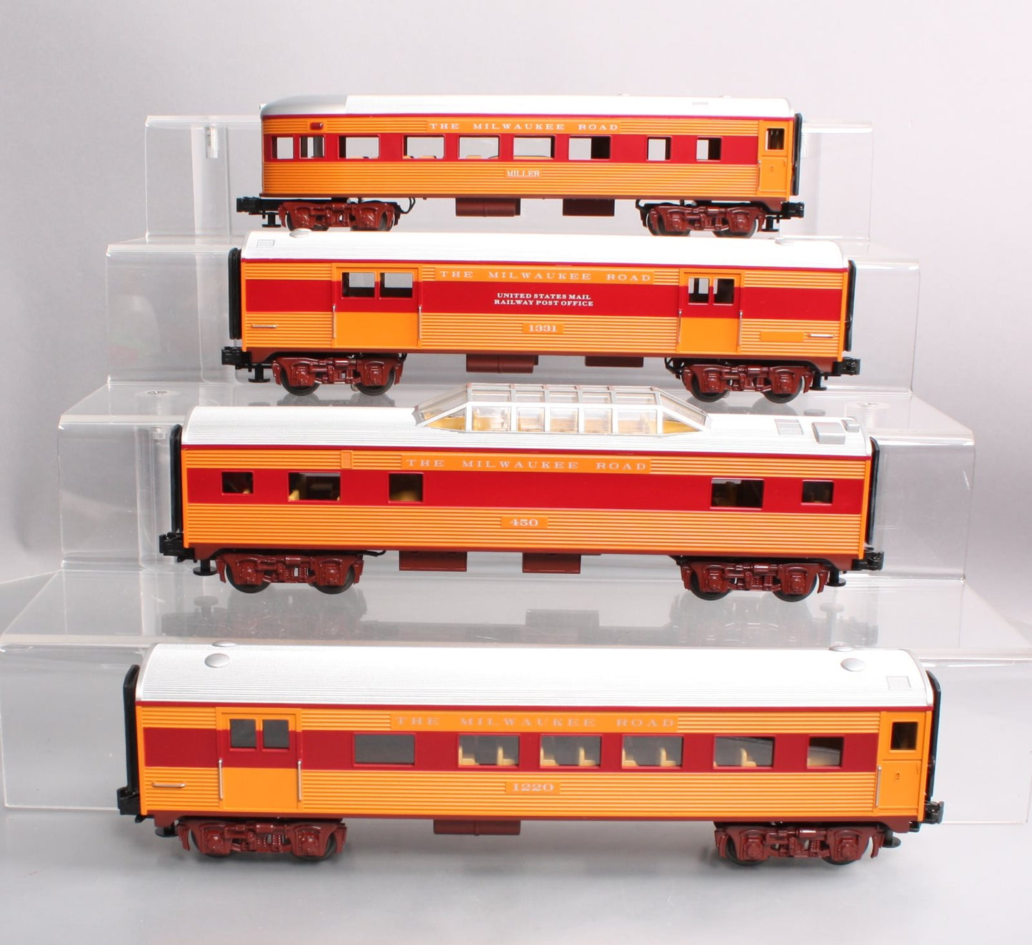MTH 30-6090 O Gauge RailKing Milwaukee Streamlined Passenger Car Set NIB