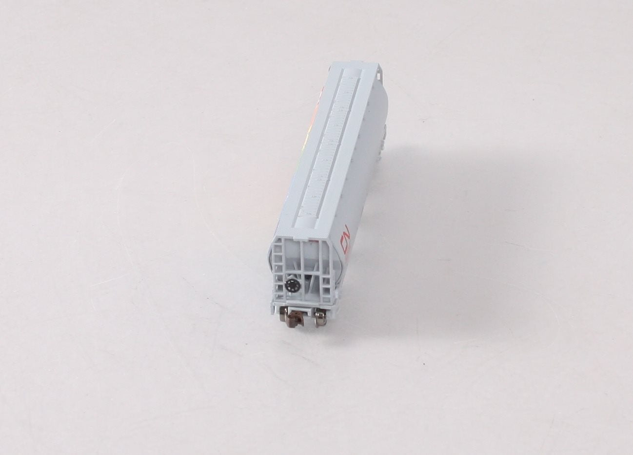 Bachmann 19133 HO Canadian National Demonstrator 4-Bay Cylindrical Grain Hopper