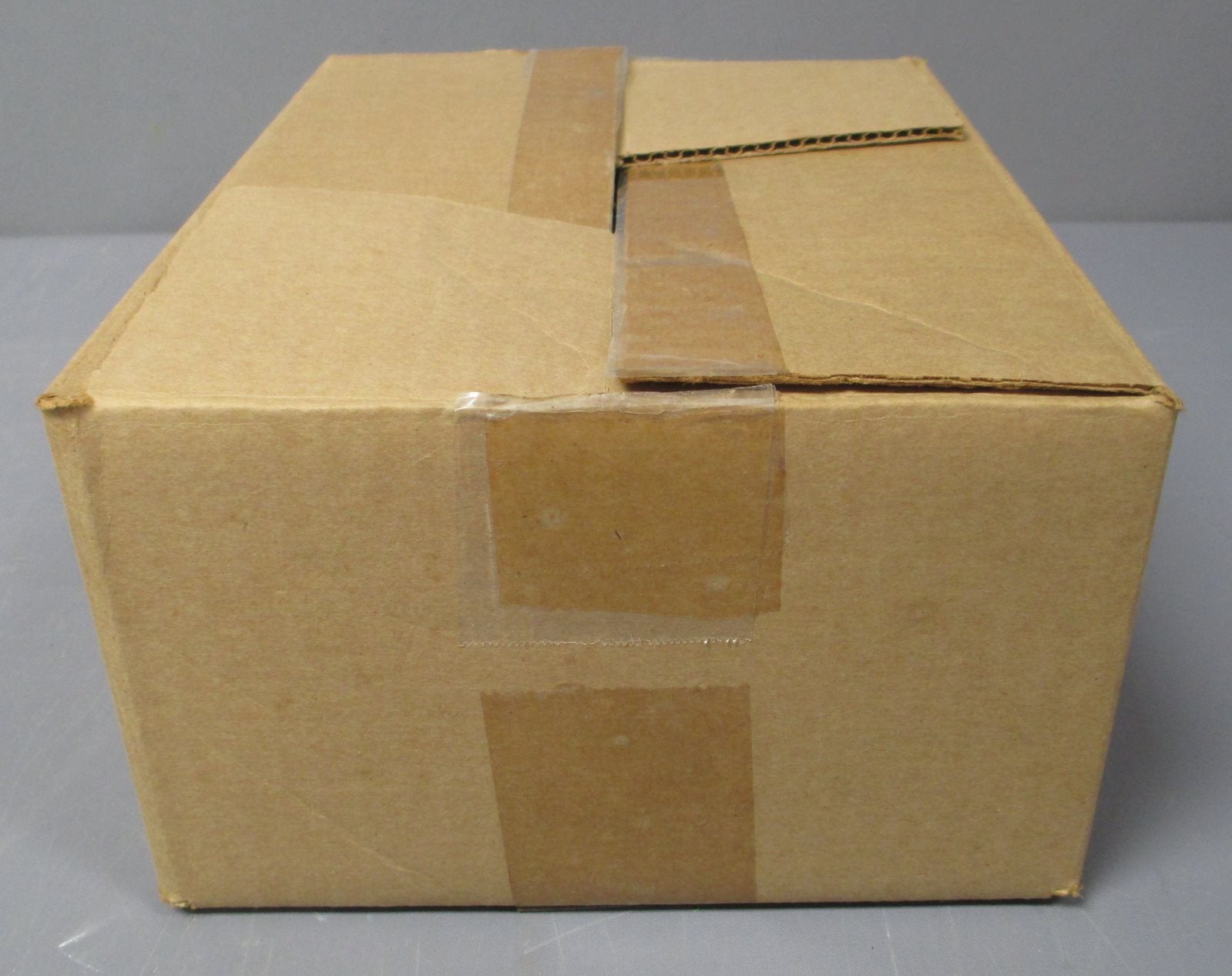 Model Tech Studios 5-0023 HO Scale Muddy River Boat Rental Kit