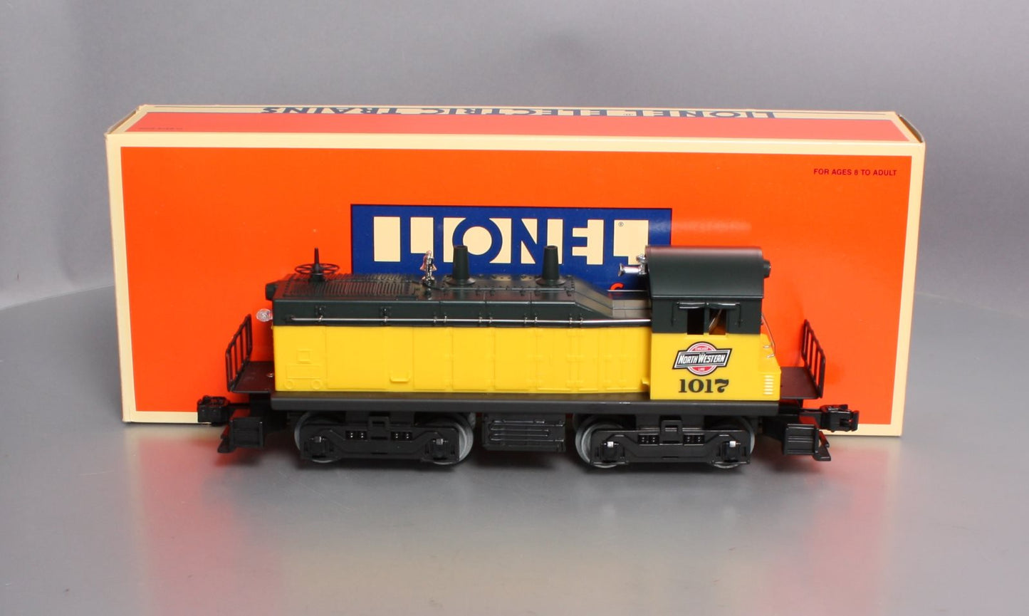 Lionel 6-18921 O Gauge Chicago & North Western NW2 Diesel Switcher #1017 EX/Box
