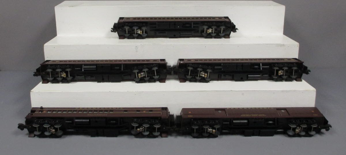 MTH 20-4025 O Gauge Pennsylvania 70' Madison Passenger 5-Car Set LN/Box