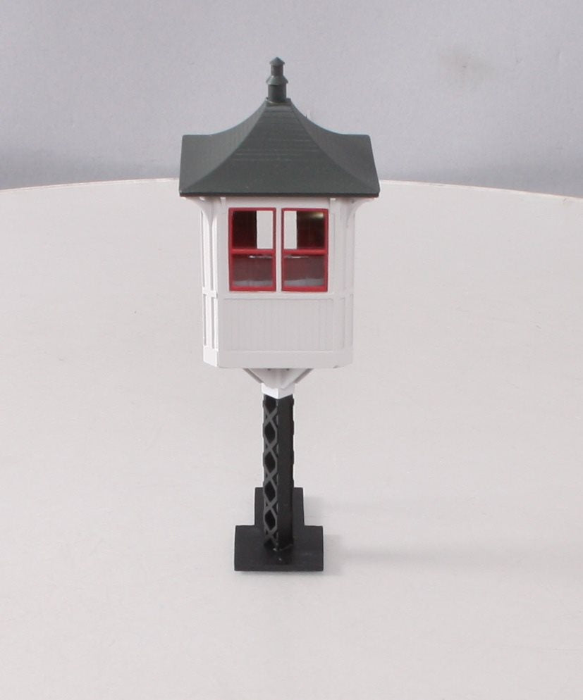 Weaver G1954B BRASS O Light Grey Red Trim Lattice-Post Watchman's Tower