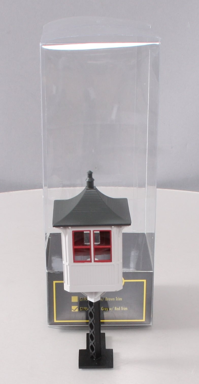 Weaver G1954B BRASS O Light Grey Red Trim Lattice-Post Watchman's Tower