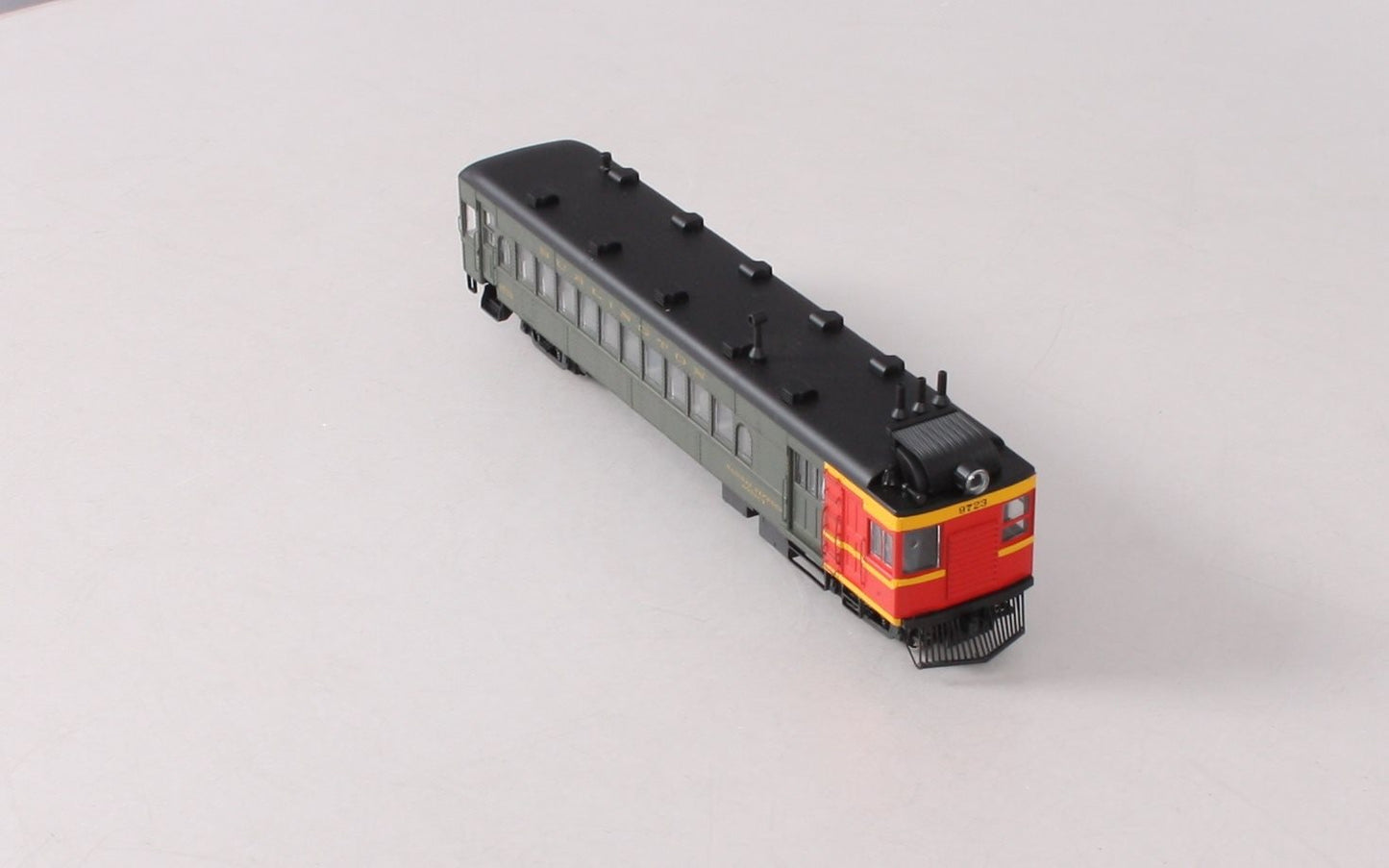 Walthers 932-6281 HO Scale Chicago Burlington & Quincy EMC Gas Electric #9723 LN/Box