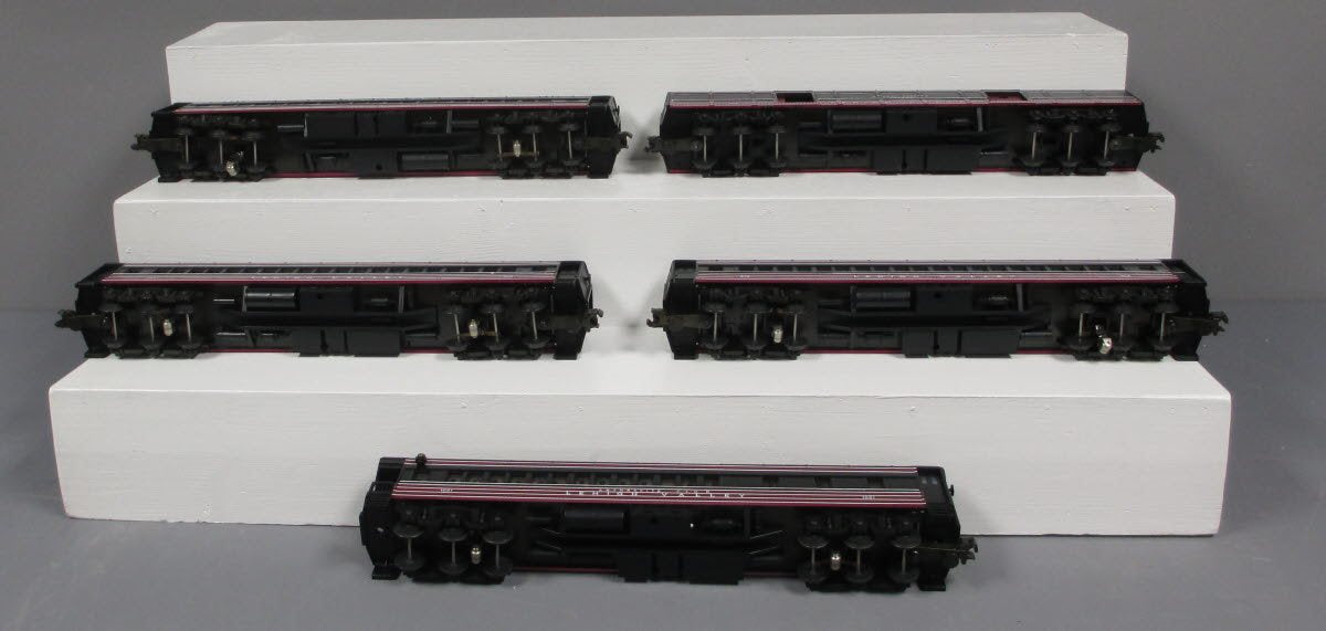MTH 20-4010 O Gauge Lehigh Valley Premier 70' Madison Passenger 5-Car Set LN/Box