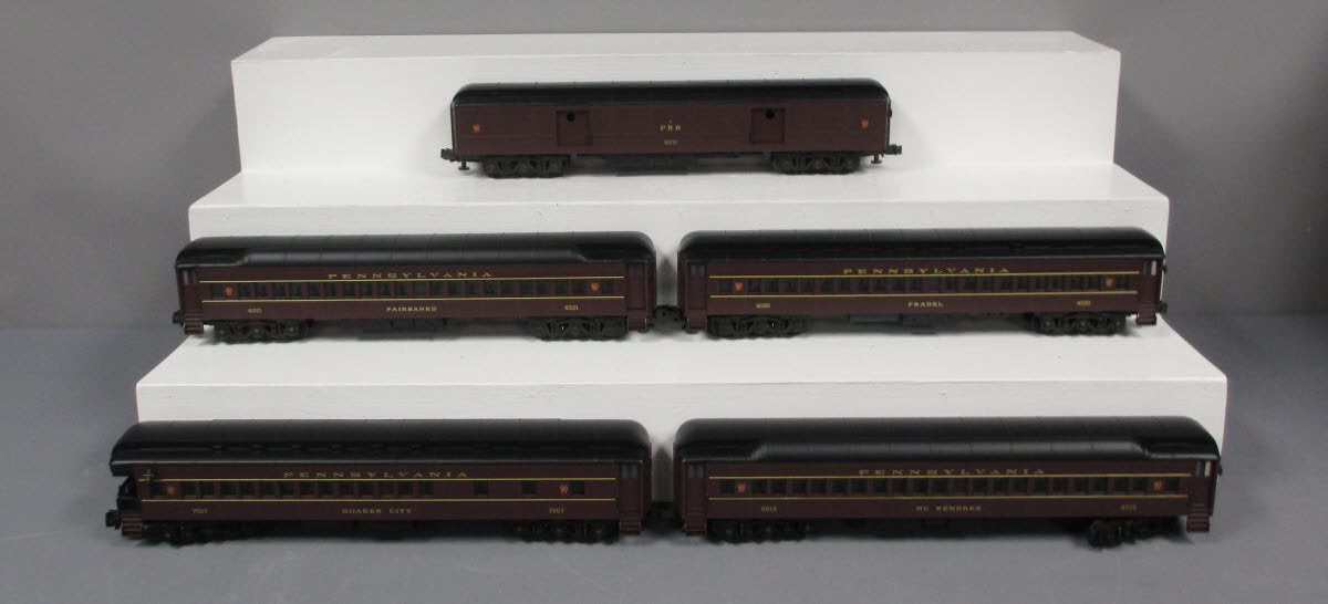 MTH 20-4018 O Pennsylvania 70' Madison Passenger 5-Car Set LN/Box