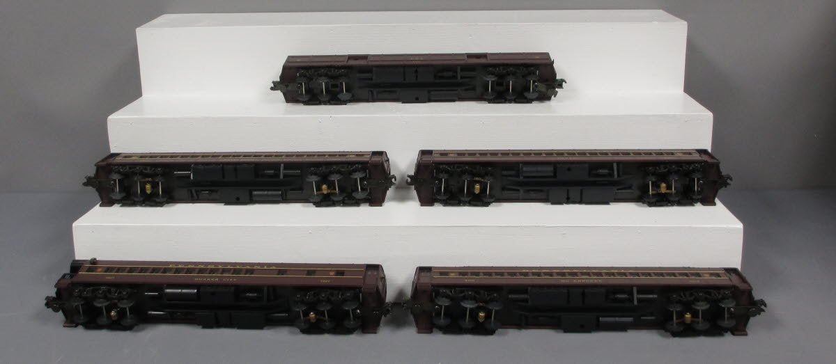 MTH 20-4018 O Pennsylvania 70' Madison Passenger 5-Car Set LN/Box