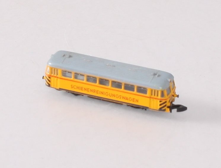 Marklin 8802 Z DB Schienenreinigungswagen Track Cleaning Railbus