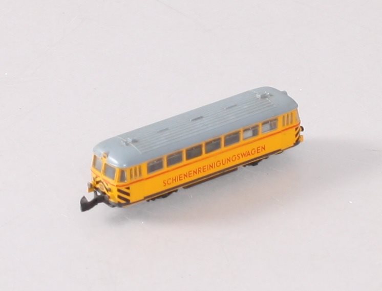 Marklin 8802 Z DB Schienenreinigungswagen Track Cleaning Railbus