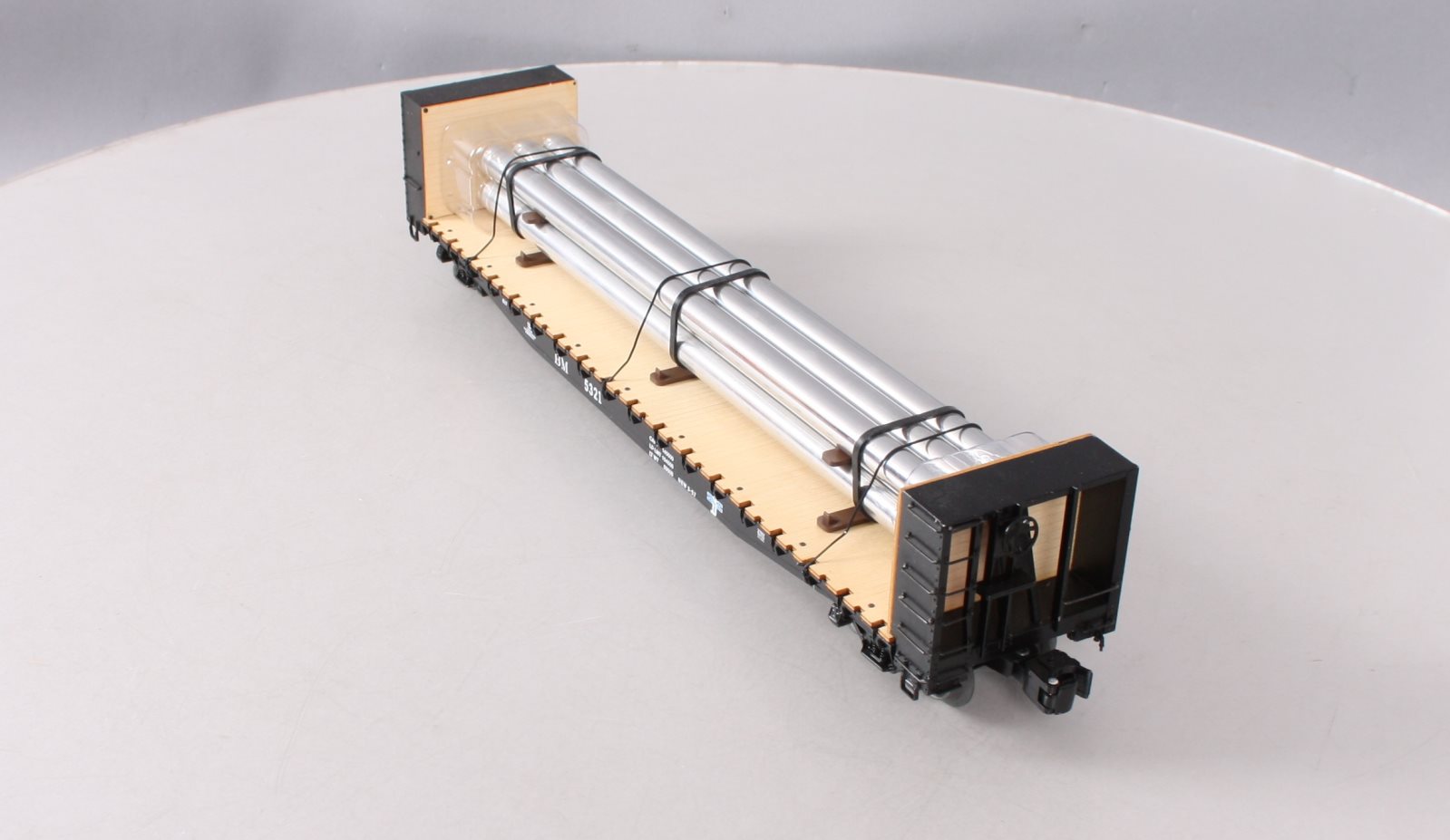 Lionel 6-27837 O Boston & Maine Bulkhead Flatcar w/Pipe Load #5321