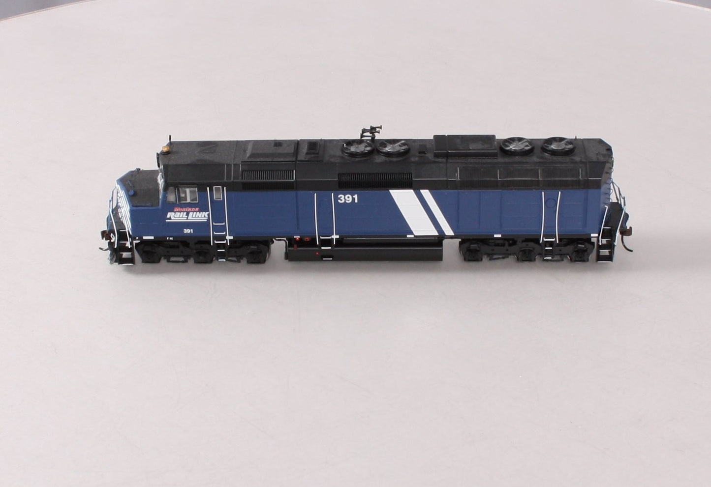 Athearn G67691 HO Montana Rail Link F45 Diesel Loco w/ Sound  #391 (DCC)