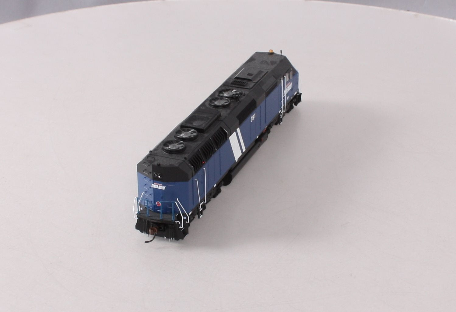 Athearn G67691 HO Montana Rail Link F45 Diesel Loco w/ Sound  #391 (DCC)