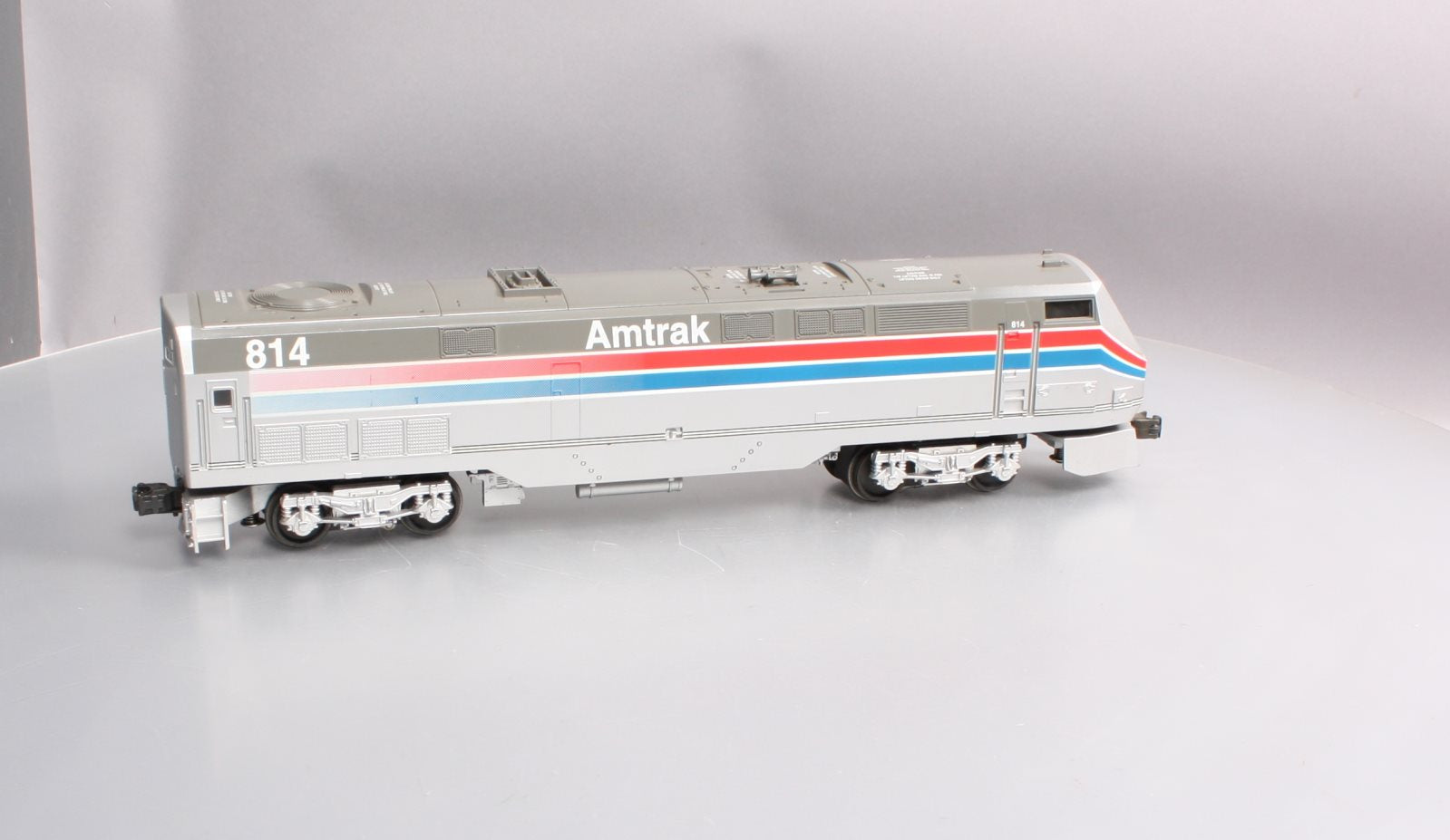 Williams GEN814 O Gauge Amtrak Genesis Powered Unit w/Horn EX/Box