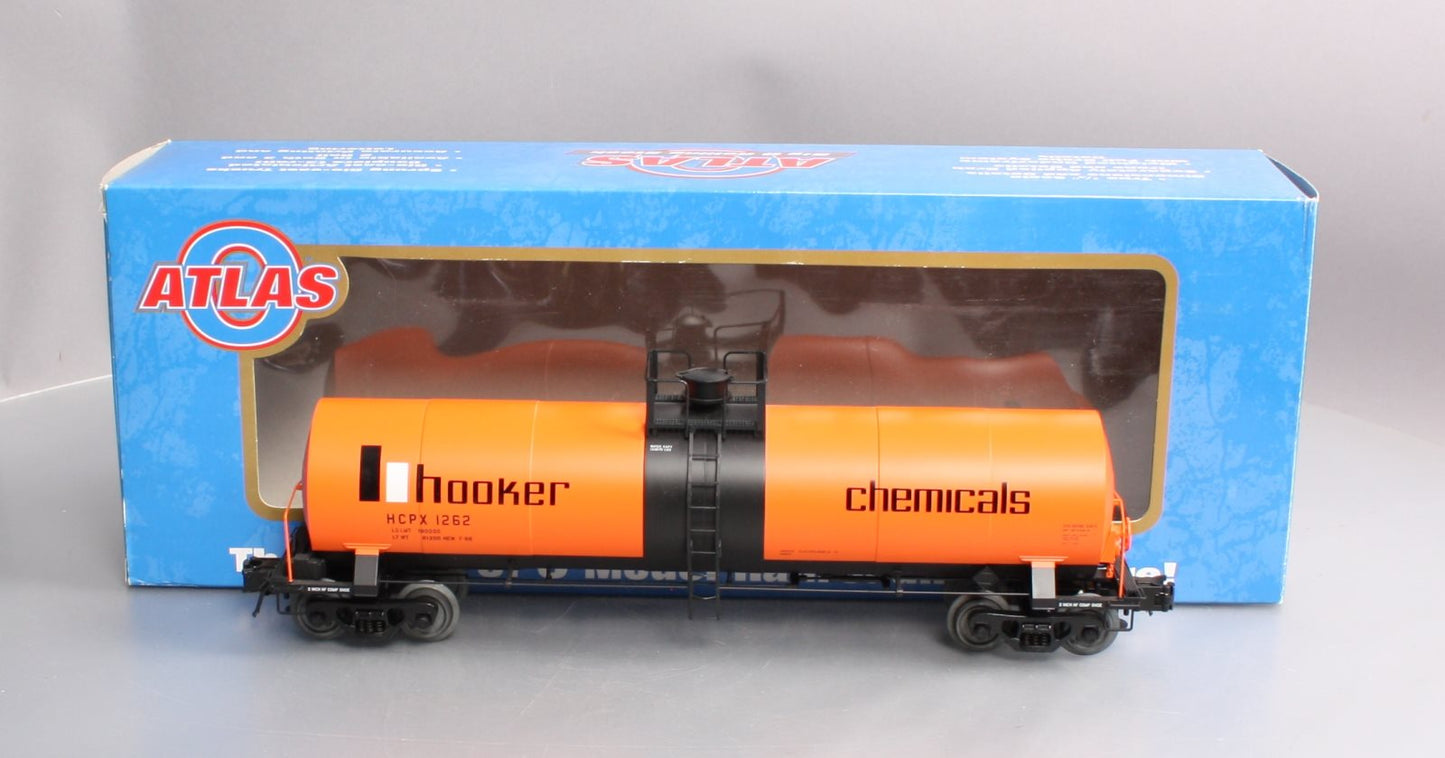 Atlas 8254-1 O Gauge 17,360 Gallon Tank Car Hooker #1262 (3-Rail) EX/Box
