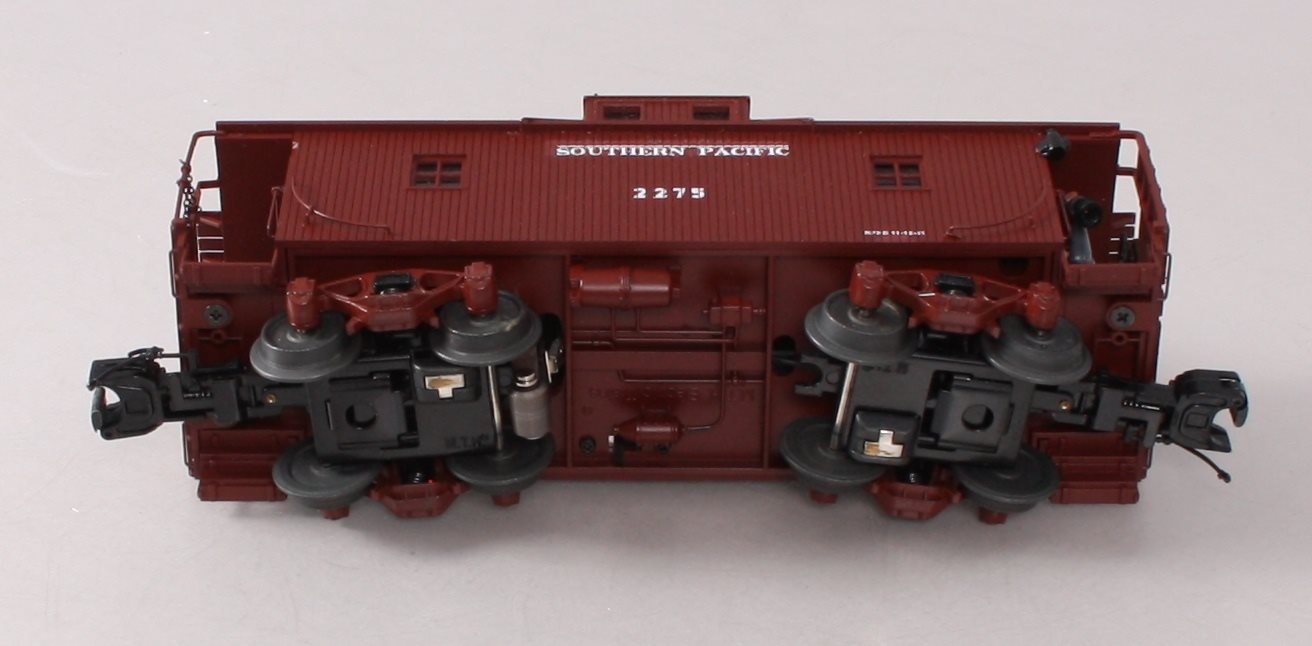MTH 20-91253 O Union Pacific N-6b Caboose w/Operating Signal Man #2275