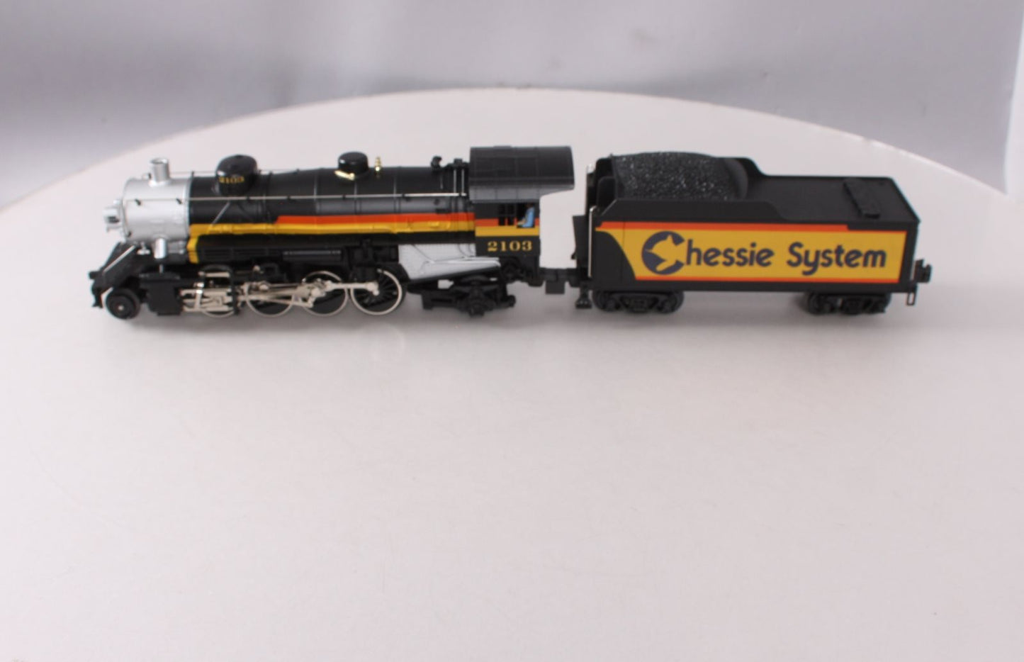Lionel 6-81299 Chessie LionChief Plus 2-8-2 Mikado Steam Loco & Tender #2103