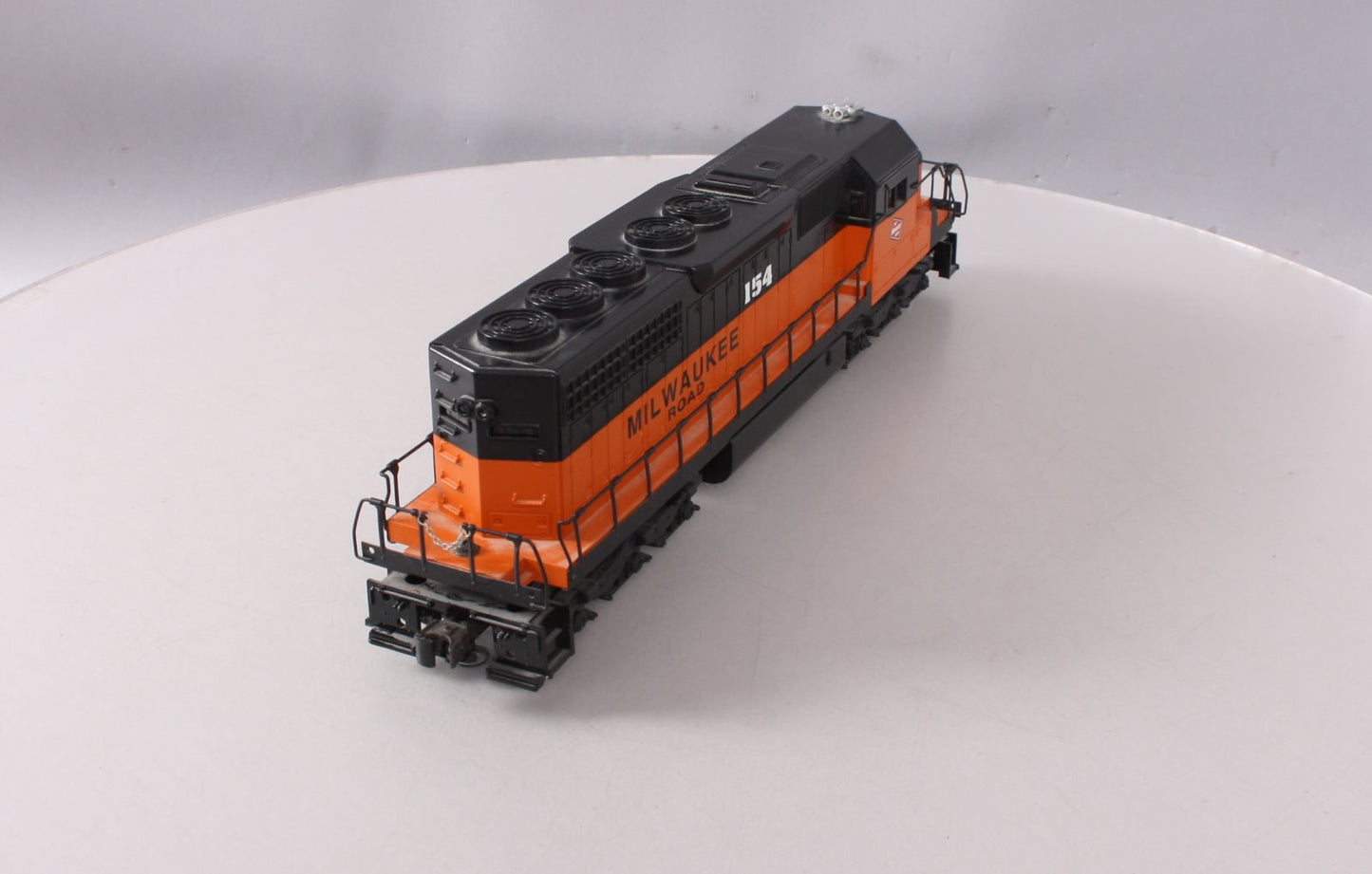 Lionel 6-18223 O Gauge Milwaukee Road SD-40 Diesel Locomotive w/ Railsounds #154 LN/Box