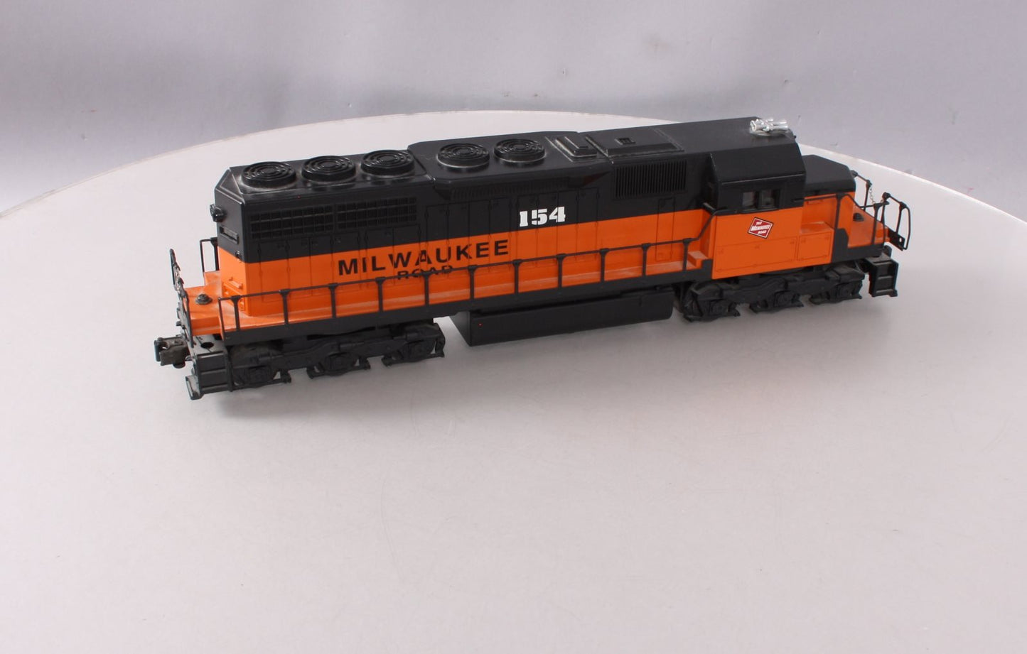 Lionel 6-18223 O Gauge Milwaukee Road SD-40 Diesel Locomotive w/ Railsounds #154 LN/Box