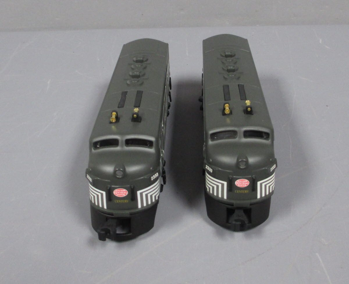 Hallmark 2333 Lionel Miniature NYC F3AA Diesel Set w/Display Case LN/Box