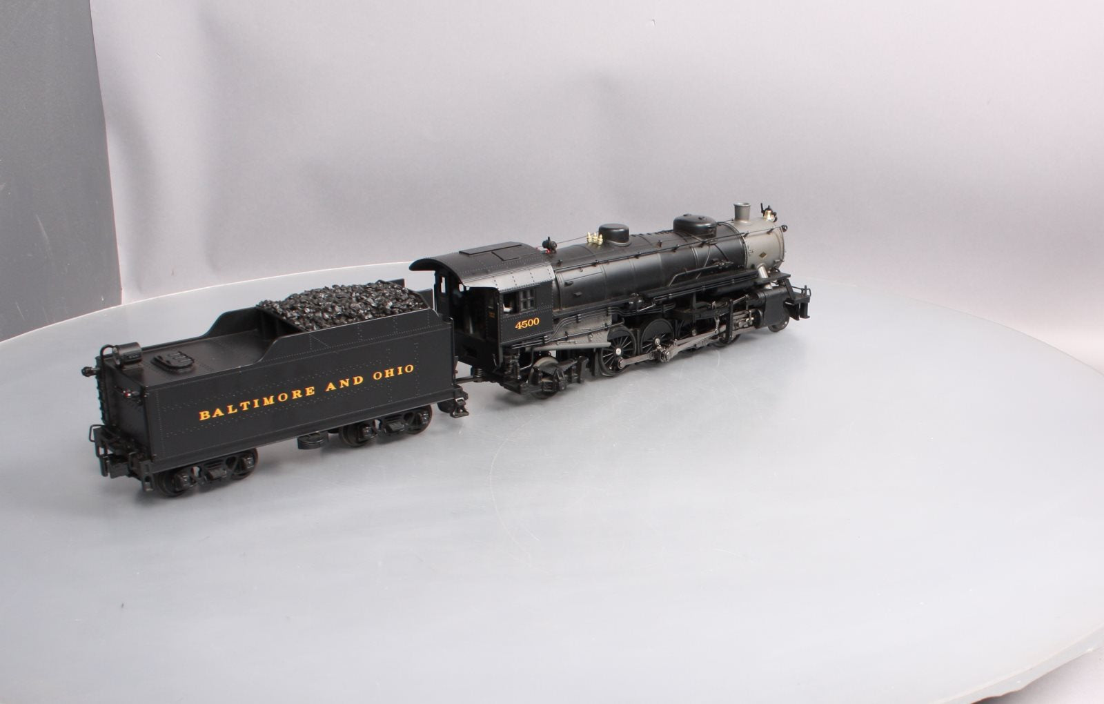 MTH 20-3075-1 O Gauge B&O USRA 2-8-2 Steam Locomotive w/Tender w/PS2 #4500 LN/Box