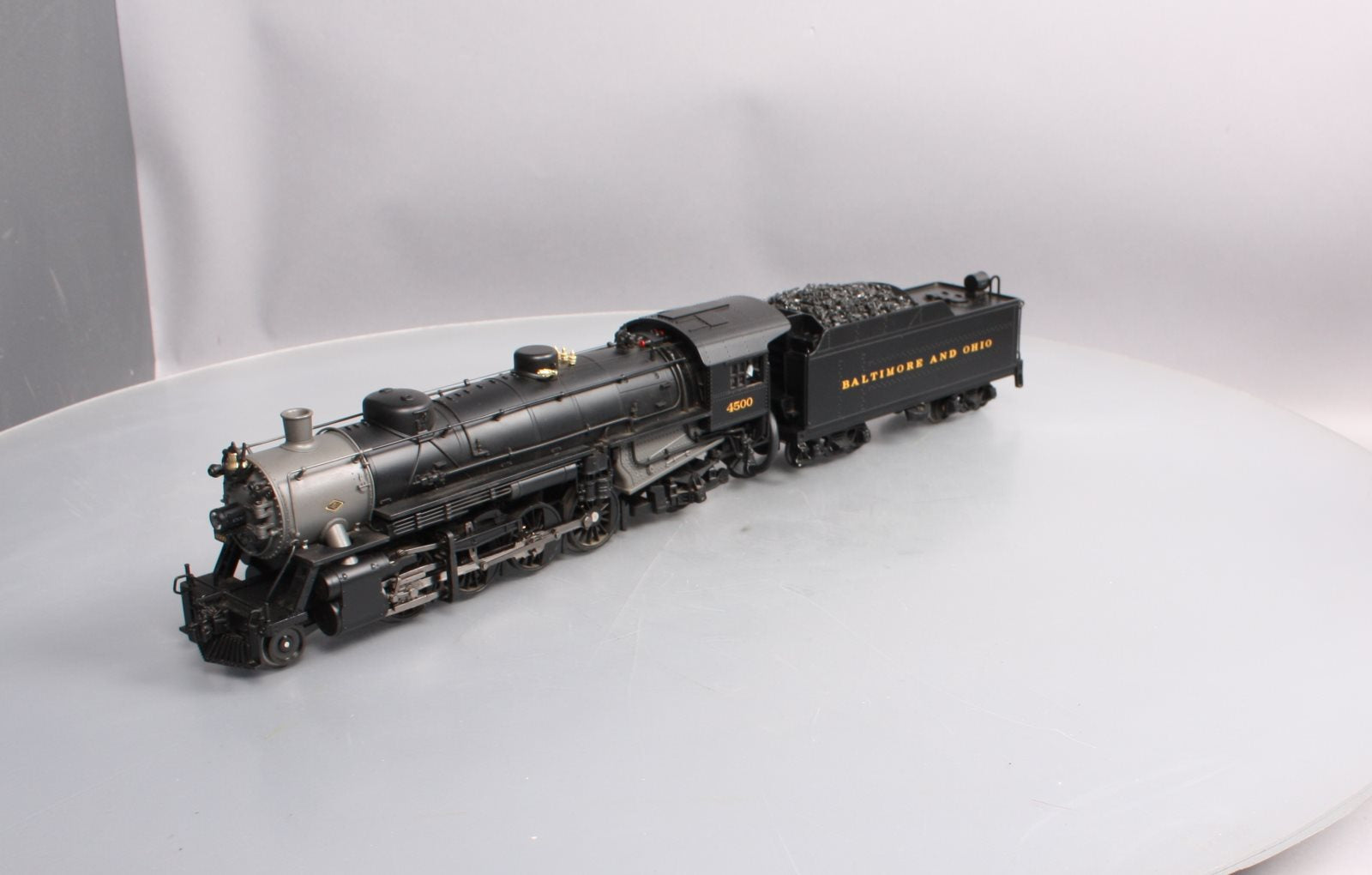 MTH 20-3075-1 O Gauge B&O USRA 2-8-2 Steam Locomotive w/Tender w/PS2 #4500 LN/Box
