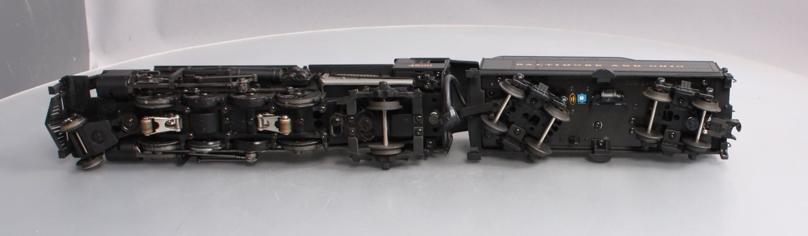 MTH 20-3075-1 O Gauge B&O USRA 2-8-2 Steam Locomotive w/Tender w/PS2 #4500 LN/Box