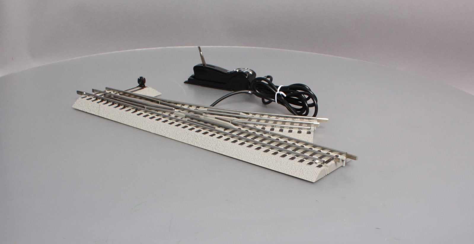 Lionel 6-12065 O Gauge O48 Left Hand Remote-Control 30° FasTrack Switch Turnout