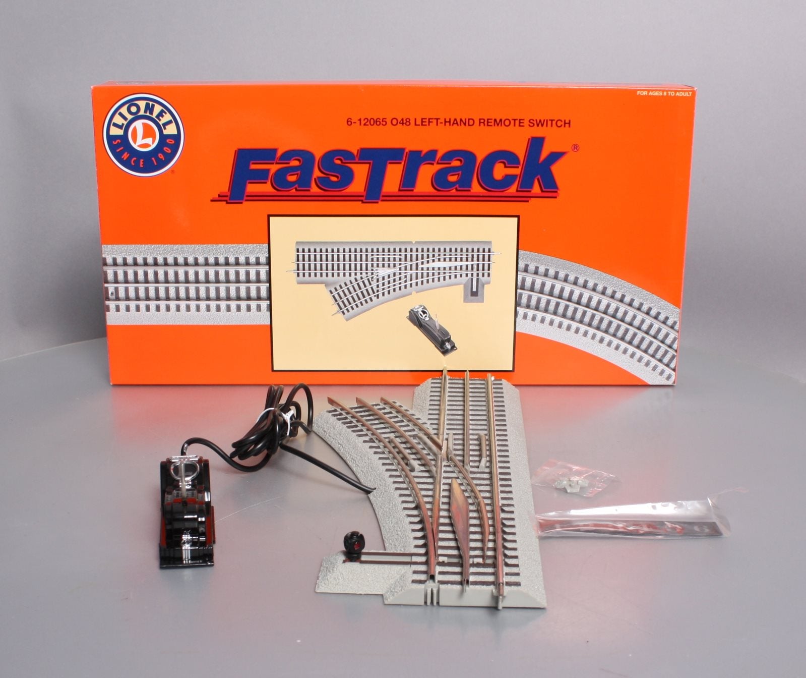 Lionel 6-12065 O Gauge O48 Left Hand Remote-Control 30° FasTrack Switch Turnout