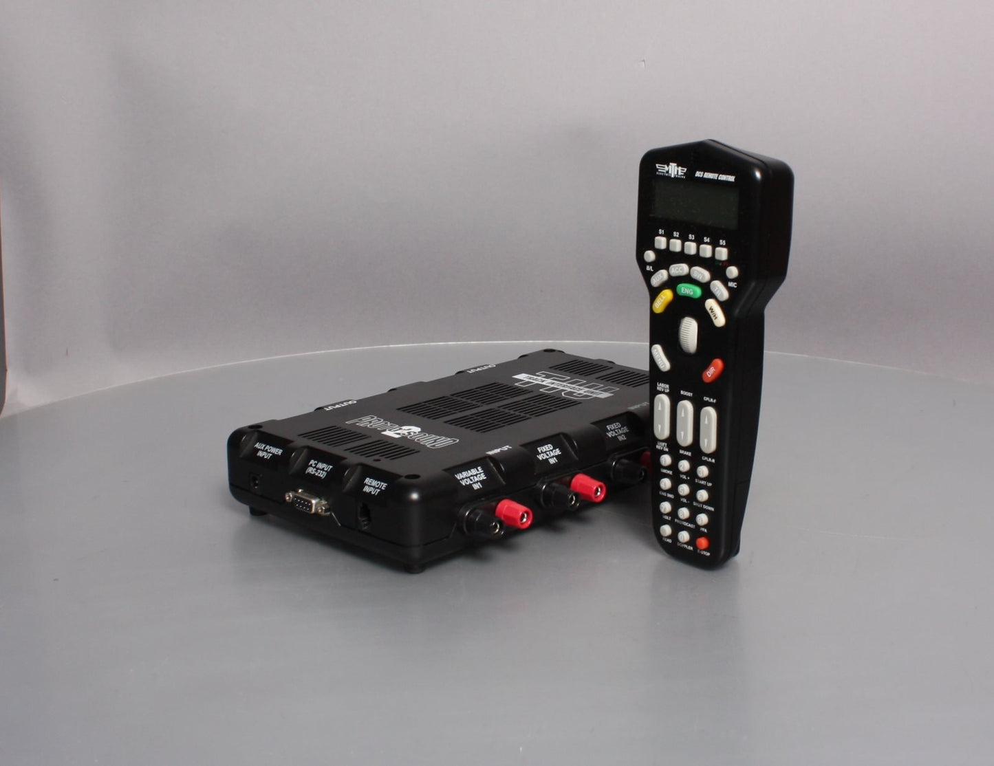 MTH 50-1001 O DCS Remote Control and DCS TIU Set LN/Box