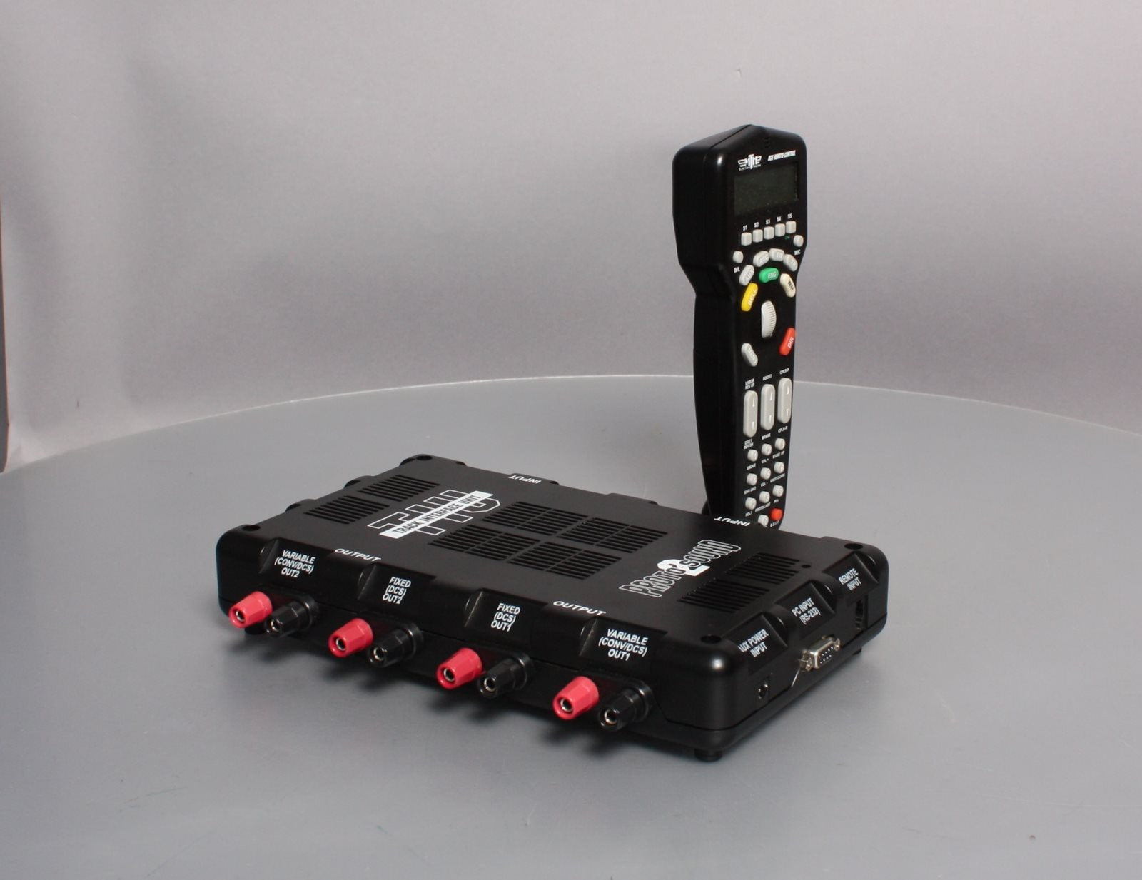 MTH 50-1001 O DCS Remote Control and DCS TIU Set LN