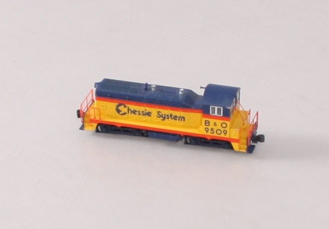 Kato 176-4357 N Scale B&O NW2 Switcher #9509