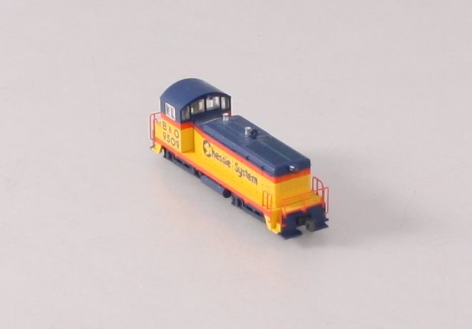 Kato 176-4357 N Scale B&O NW2 Switcher #9509