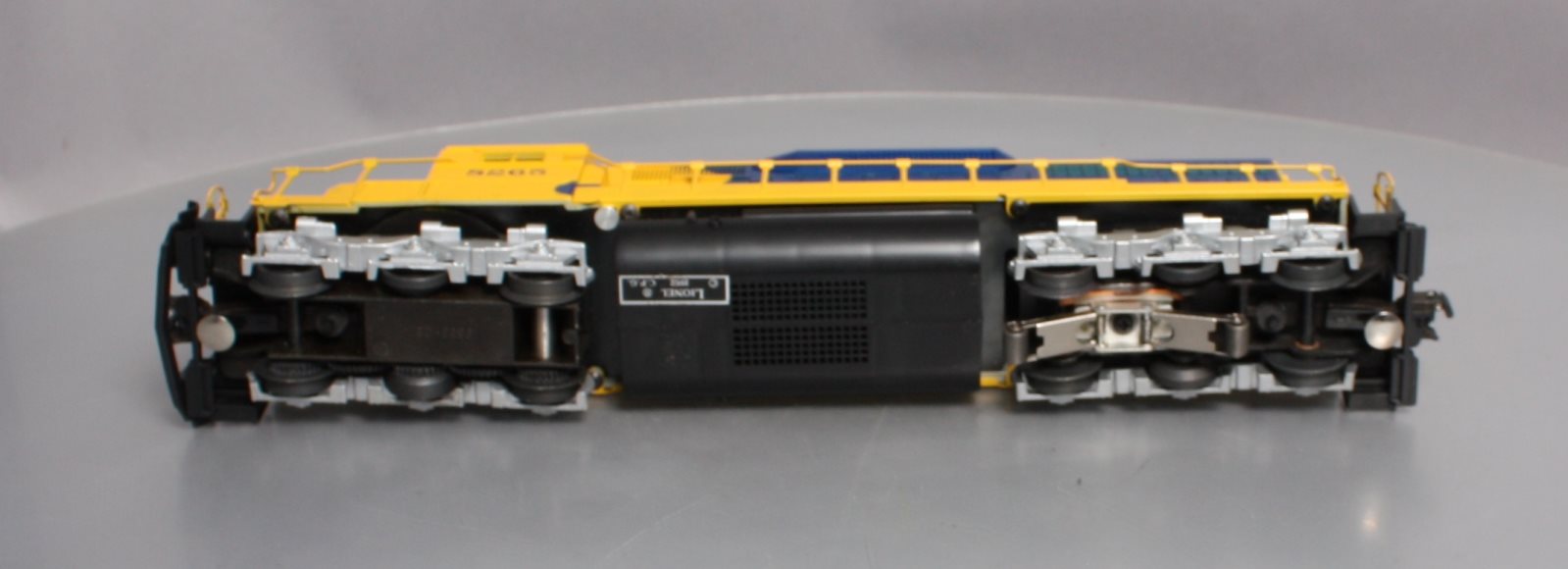 Lionel 6-8265 O Gauge Santa Fe SD-40 Diesel Locomotive LN/Box